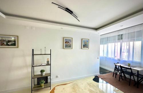 Paco De Arcos Apartamento | Sea view apartment & 4 minutes walk to the beach