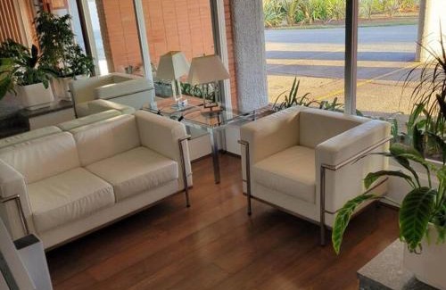 Cantegril Apartamento | Sea view apartment in front of Playa Mansa in Punta del Este