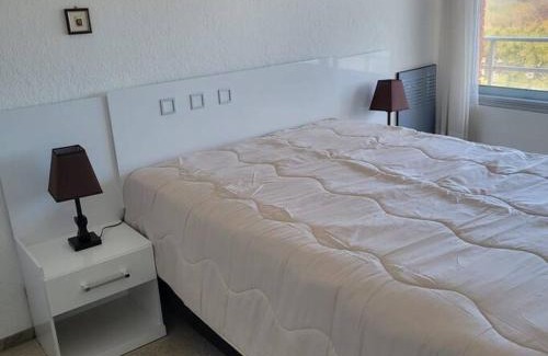 Cantegril Apartamento | Sea view apartment in front of Playa Mansa in Punta del Este