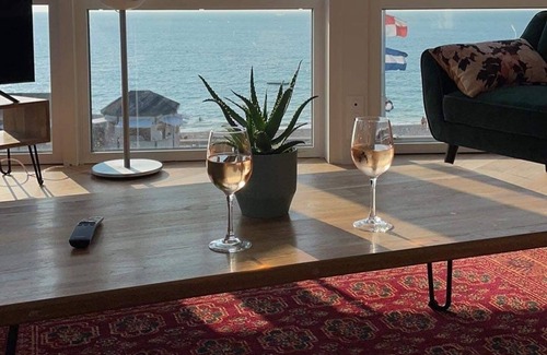 Fecamp Apartamento | Sea view apartment with spa