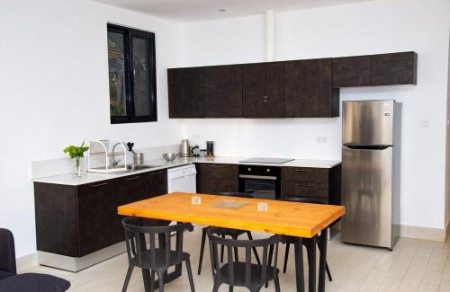 Kerr Serign Apartamento | Sea view beach apartment