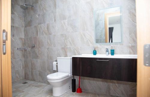 Kerr Serign Apartamento | Sea view beach apartment