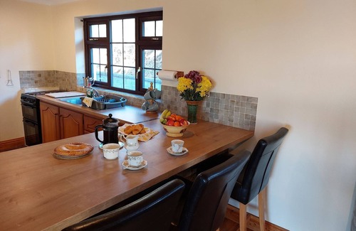 Clifden Casa | Sea View Cottage, Errislannan home away from home