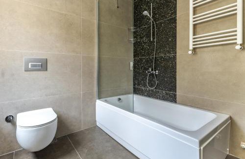 Beylerbeyi Apartamento | Sea View Flat w Balcony Near Beylerbeyi Palace