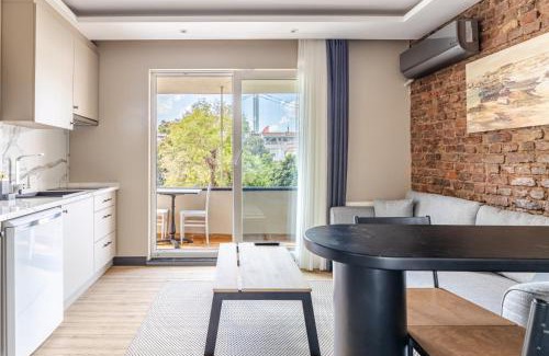 Beylerbeyi Apartamento | Sea View Flat w Balcony Near Beylerbeyi Palace