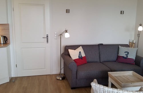 Wyk auf Foehr Apartamento | Vista al mar, recientemente renovado, balcón con sol, justo al lado del mar y cerca de la ciudad, WiFi