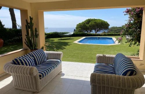 Sant Feliu de Guixols Casa | Sea view house with private pool and garden