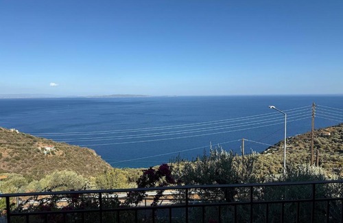 Livadi Apartamento | Sea View House A