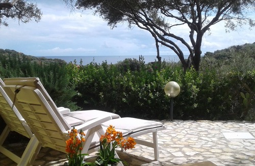 Villasimius Casa | Villa con vistas al mar en Villasimius con piscina
