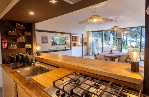 Le Mourillon Casa | MAISON VUE MER CAP BRUN TOULON
