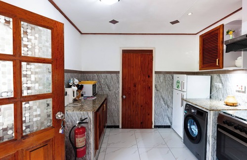 Praslin Island Casa | Sea View Lodge
