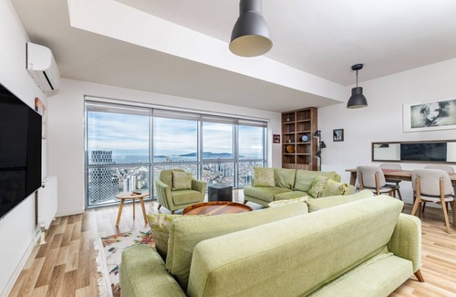 Kartal Apartamento | Sea View New Built Residence, 3 min to Metro