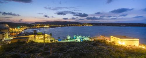 Għadira Apartamento | Sea View Penthouse Mellieha Bay