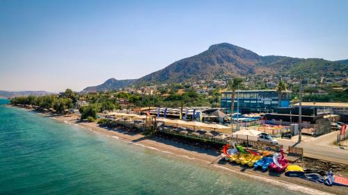 Salamis Apartamento | Sea View Serenity Βeachfront & Pool 108
