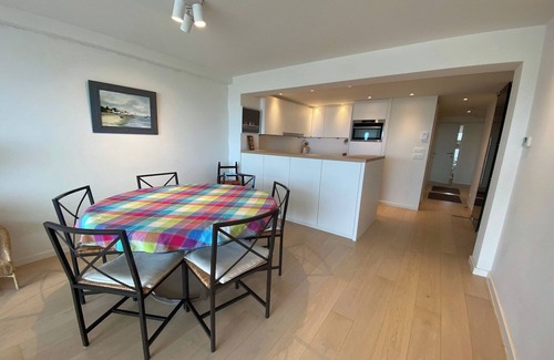 Duinbergen Apartamento | Estancia con vista al mar para 6 personas