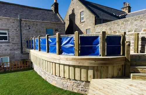Burghead Casa | Vistas al mar, sauna, baño con jacuzzi, terraza, barbacoa, casa de verano, ¡perfecto!