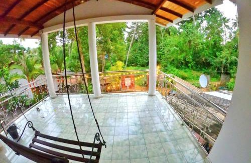 Talalla Casa | Sea Waves Home Stay