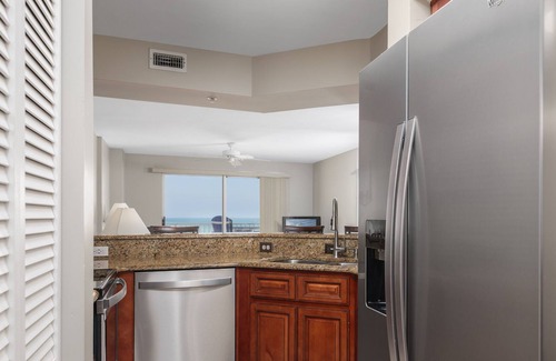Seawinds Condo Condominio | Sea Winds 502 | Amazing Ocean View, Beautiful Pool