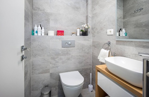 Seget Donji Apartamento | Sea you soon by the beach 2bedroom suite