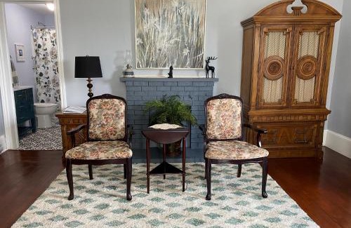 Pictou Cama Y Desayuno | Seabank House Bed and Breakfast Hummingbird