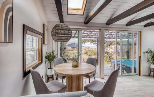 Rockaway Beach Casa | Seabatical on The Strand - Meredith Lodging