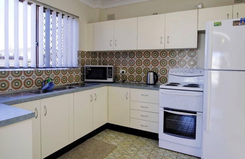 Tuncurry Apartamento | Seabreeze 6 - ¡Frente a Tuncurry Bowling Club!
