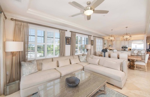 Seven Mile Beach Apartamento | Seabreeze 8 - Luxury 4-Bedroom on Seven Mile Beach