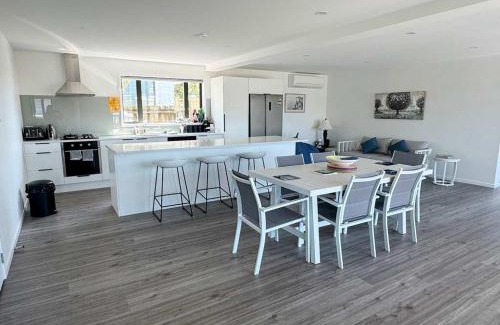 Army Bay Apartamento | Seabreeze Army Bay