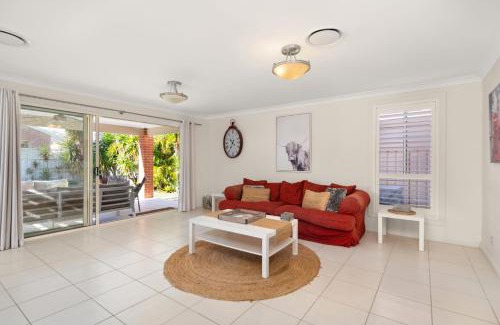 Shoal Bay Casa | Seabreeze at Shoal Bay