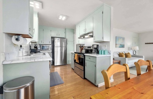 Seabright Apartamento | Seabright Breeze ~ Dog-Friendly Coastal Retreat!