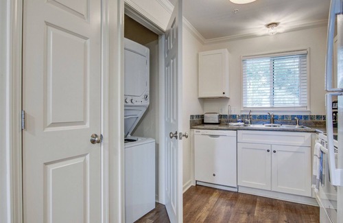 Seabrook Island Villa | Seabrook Exclusives:2011 Marsh Walk Villa