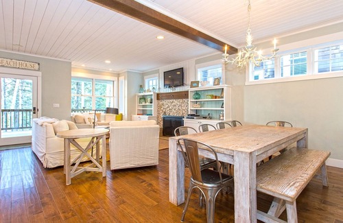 Seabrook Casa | Seabrook's Oceanaire offers luxury oceanview home for large groups!