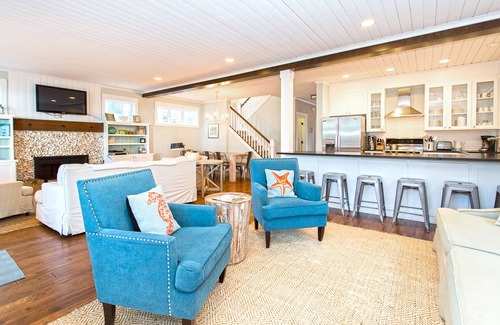Seabrook Casa | Seabrook's Oceanaire offers luxury oceanview home for large groups!