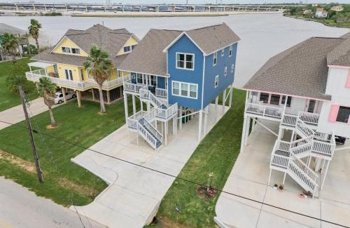 El Lago Casa | Seabrook Shores 3br Bayfront Hideaway W Deck