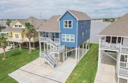 El Lago Casa | Seabrook Shores 3br Bayfront Hideaway W Deck