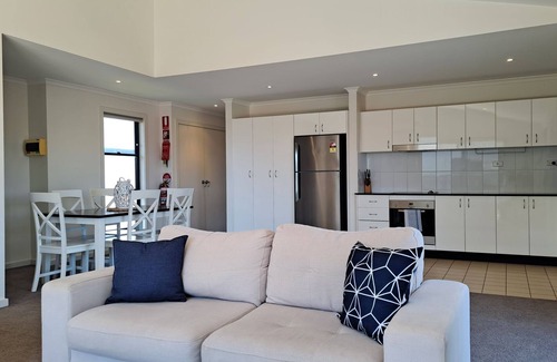 Tuncurry Apartamento | Seachange 5 -If your ready to embrace the seachange lifestyle of Tuncurry, this apartment is for you