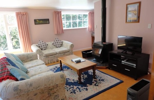 Seacliff Casa | Seacliff cottage - en una hermosa reserva histórica