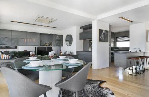 Bantry Bay Apartamento | Seacliffe 502 by Host Agents