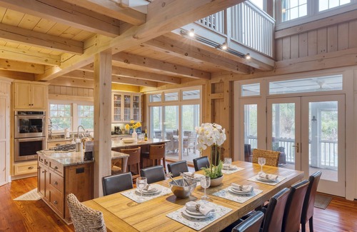 Edisto Island Casa | Seaclusion by AvantStay | Walk to the Beach