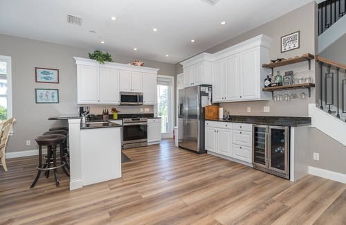 Palm Island Casa | SEACLUSION - Island Paradise Home Close to the Beach with Pool and Boat Dock