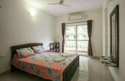 Orlim Apartamento | Seacoast Retreat varca