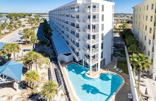 Fort Walton Beach Condominio | Seacrest 610 Is A 2 Br Gulfside On Okaloosa Island 2 Bedroom Condo by RedAwning