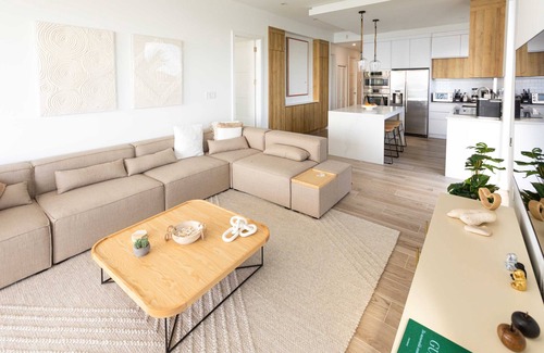 Northwest Point Condominio | SeaDreams #5: Elevated Oceanfront Views w/Access to Rooftop Lounge, Pool + Heated Spa