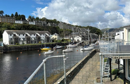 Borth-y-Gest Cabaña | Seafarer's Haven