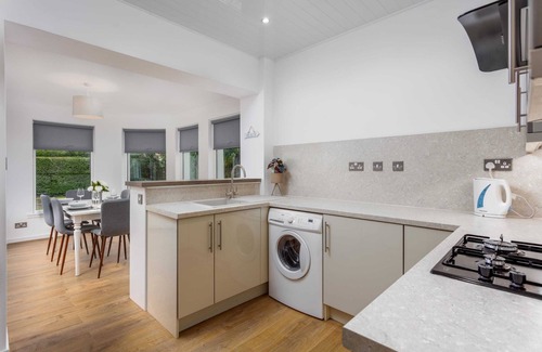 Ayr Casa | Seafield House - Donnini Apartments