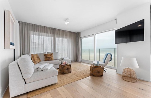 Oostduinkerke-Bad Apartamento | Seaflow-Holiday appartment with frontal sea view