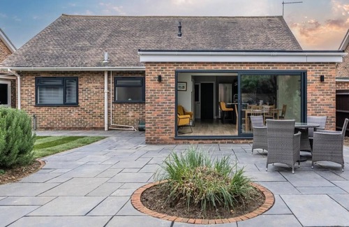 Seaford Casa | Seaford Retreat with Free Parking | By My Getaways