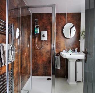 Nairn Casa | Seaforth Cottage -Dog friendly, Historical Fishertown, central location