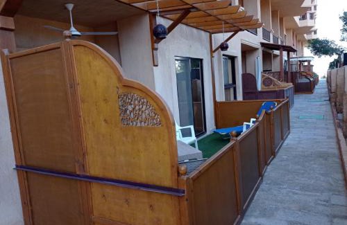 Al Ahyaa Apartamento | Seafront apartment G311