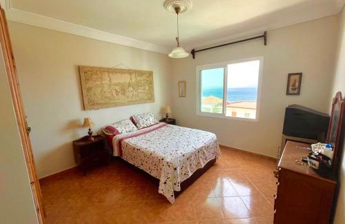 Oued Alian Apartamento | Seafront Apartment, Mediterranean Charm, Gibralter View, Tangier - Oued Alien